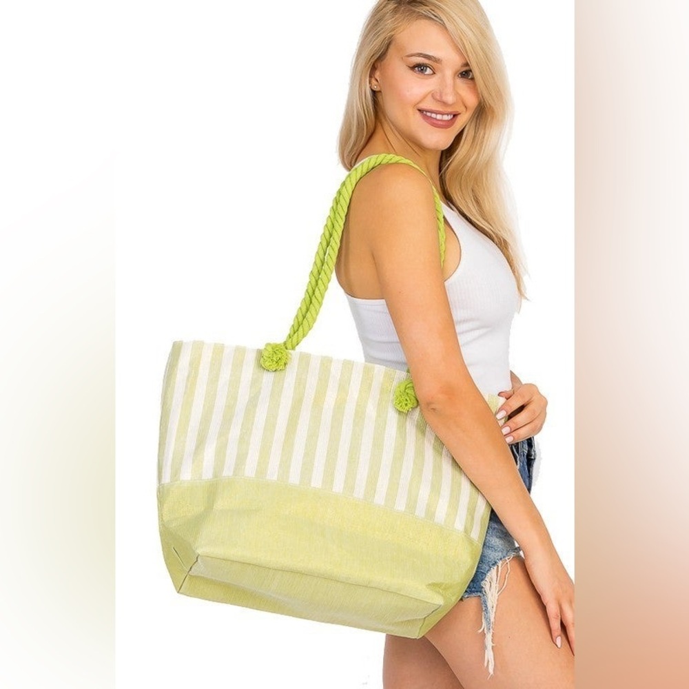 NWT Green Metallic Stripe Tote Beach Bag
20.5" x 15" x 5"